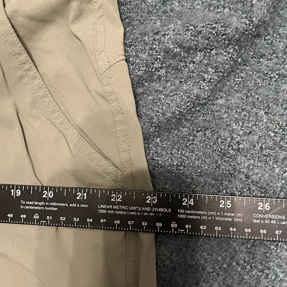 Columbia Women's Hiking Active Nylon Convertible Pants Green Cinch hem 16 Short - Picture 12 of 14